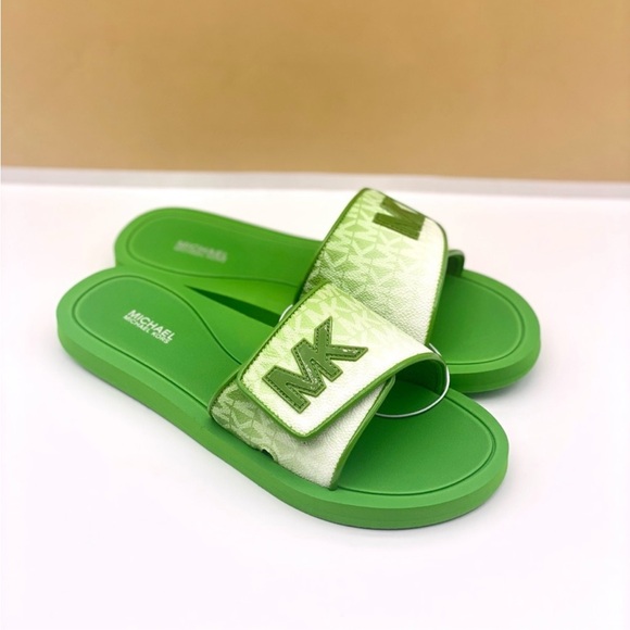 Michael Kors Vibrant Green Slides - Picture 1 of 6